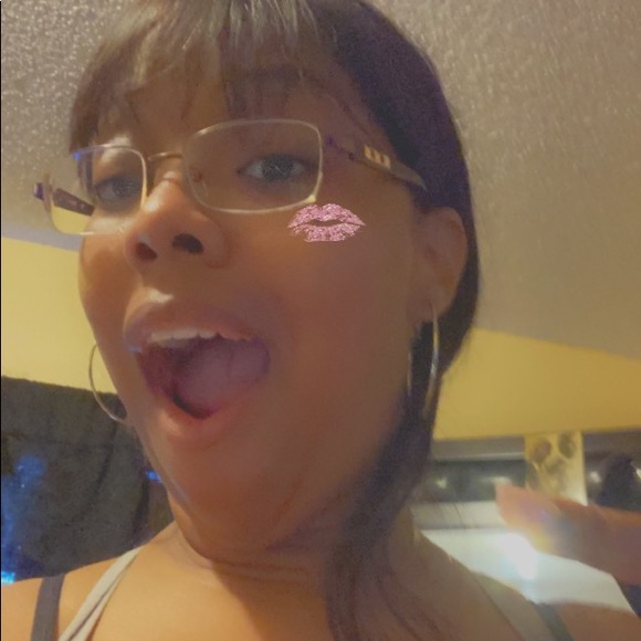 Meet your Posher, Laquita - Picture 4 of 12